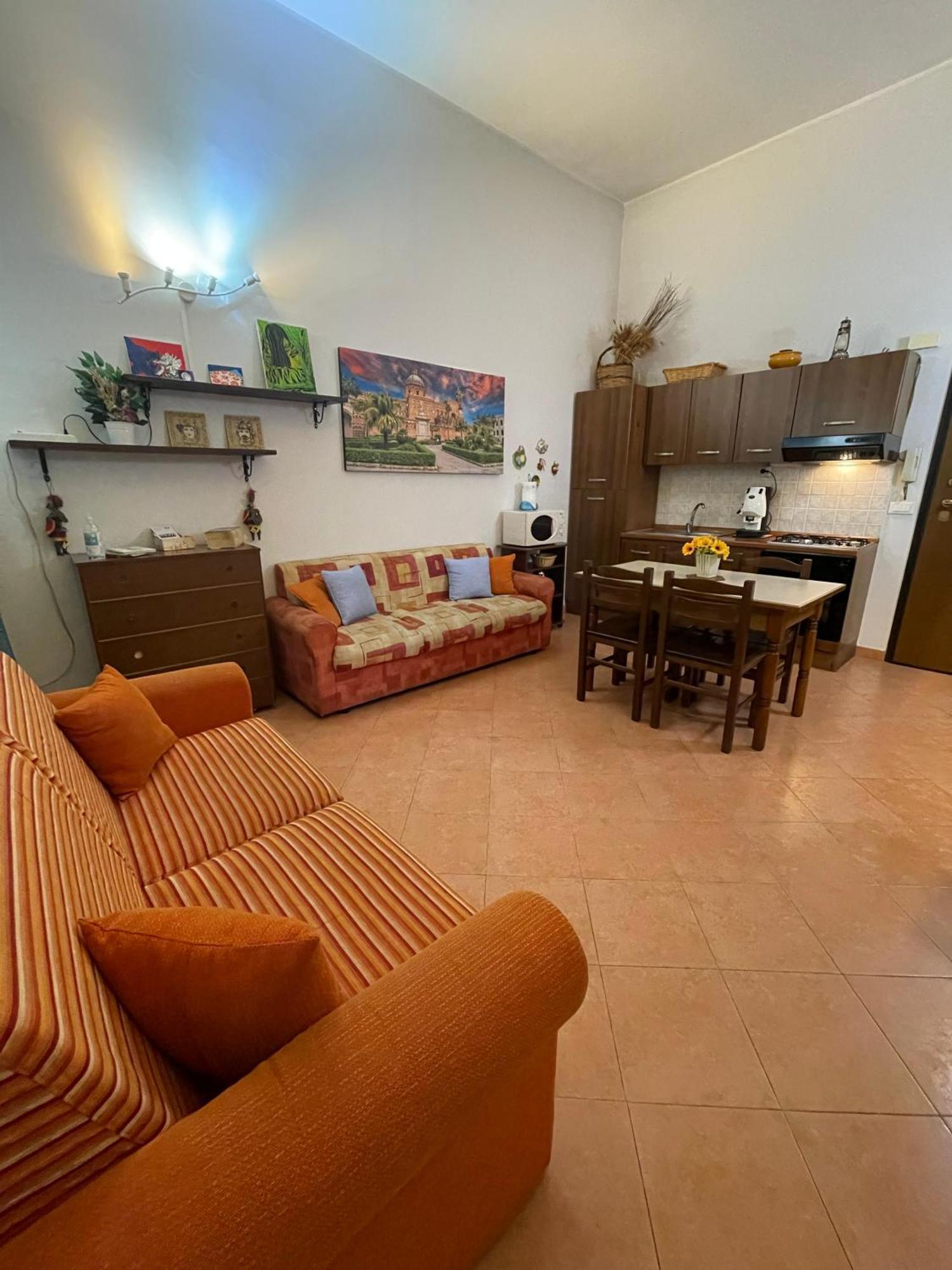 Hola Cathedral House Cadorna Apartment Palermo Luaran gambar