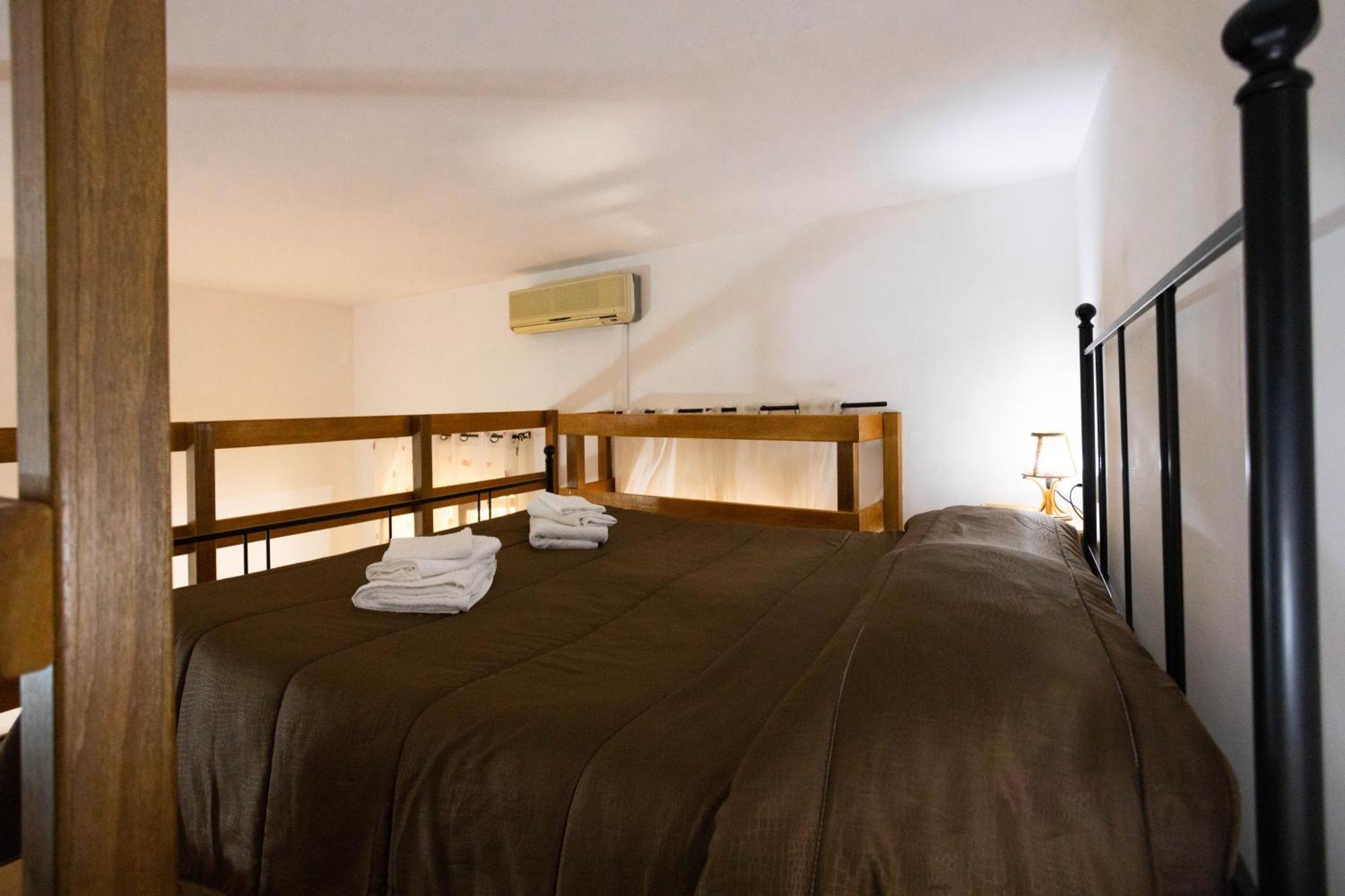 Hola Cathedral House Cadorna Apartment Palermo Luaran gambar