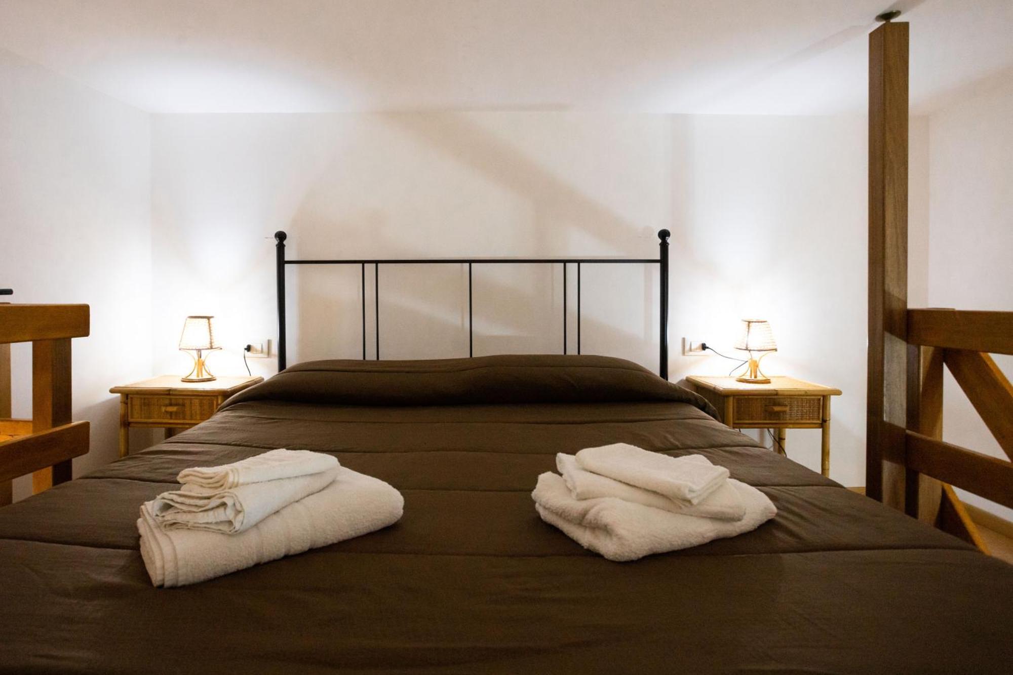Hola Cathedral House Cadorna Apartment Palermo Luaran gambar