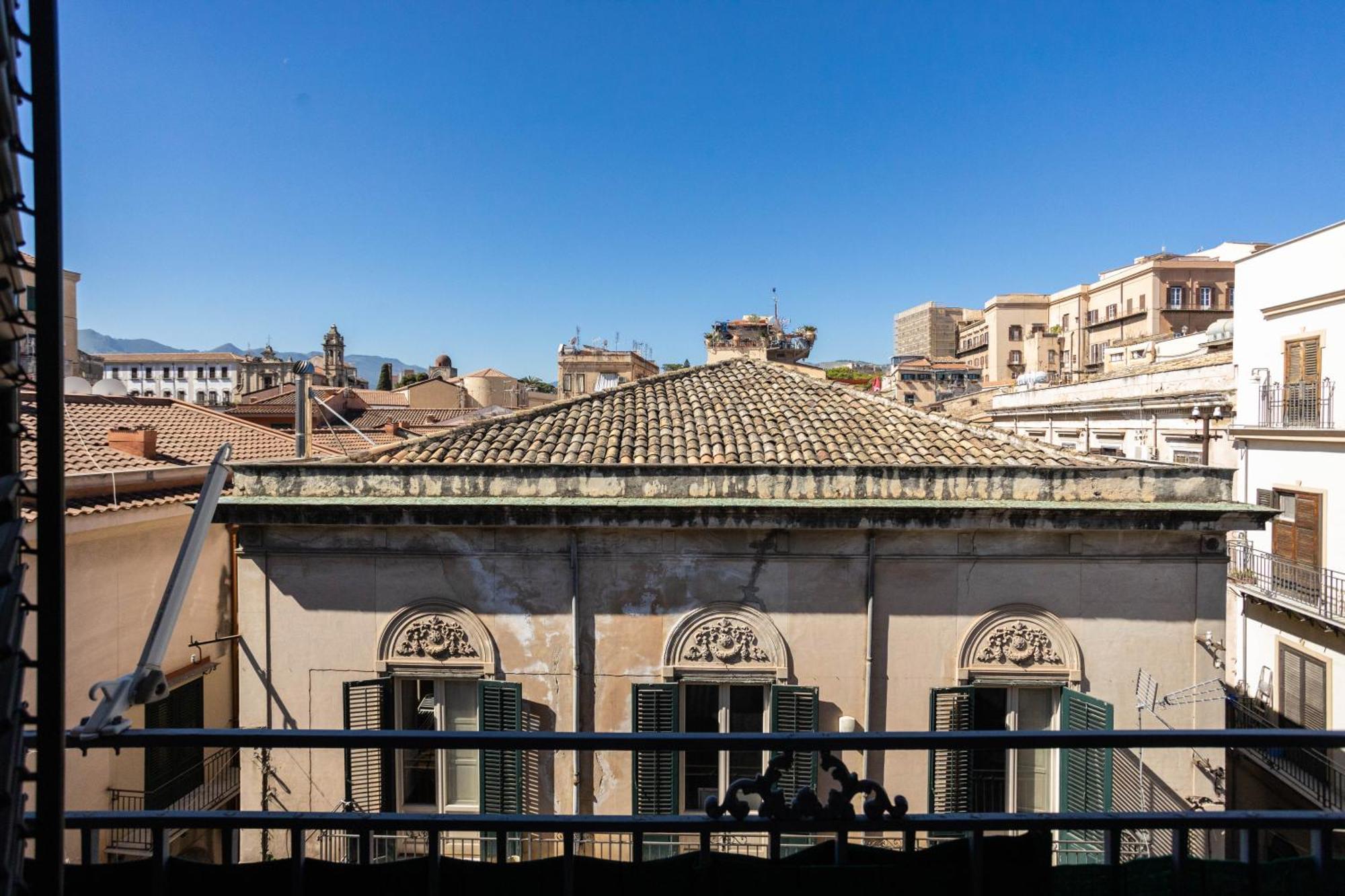 Hola Cathedral House Cadorna Apartment Palermo Luaran gambar