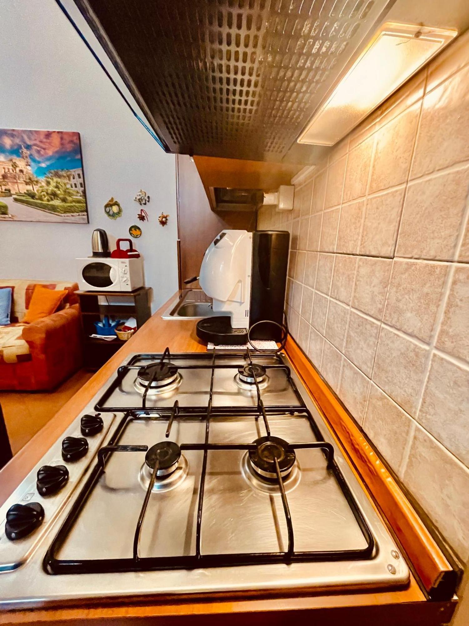 Hola Cathedral House Cadorna Apartment Palermo Luaran gambar